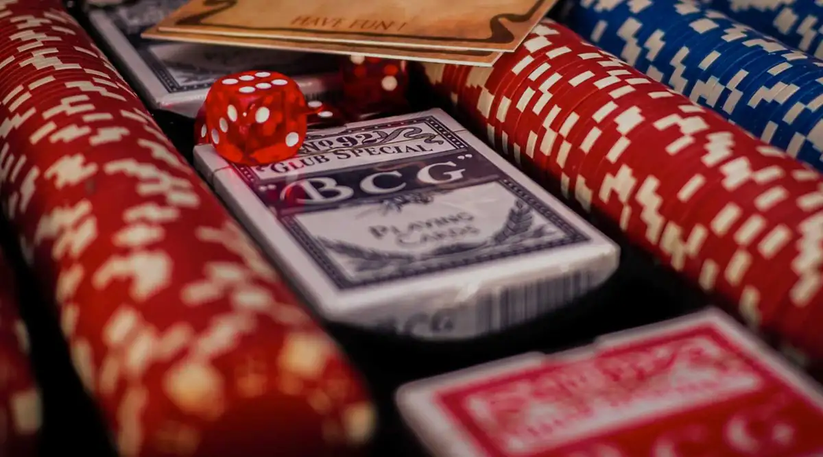 Poker Terms: Ranges, Bluffs, Bubble Play & More