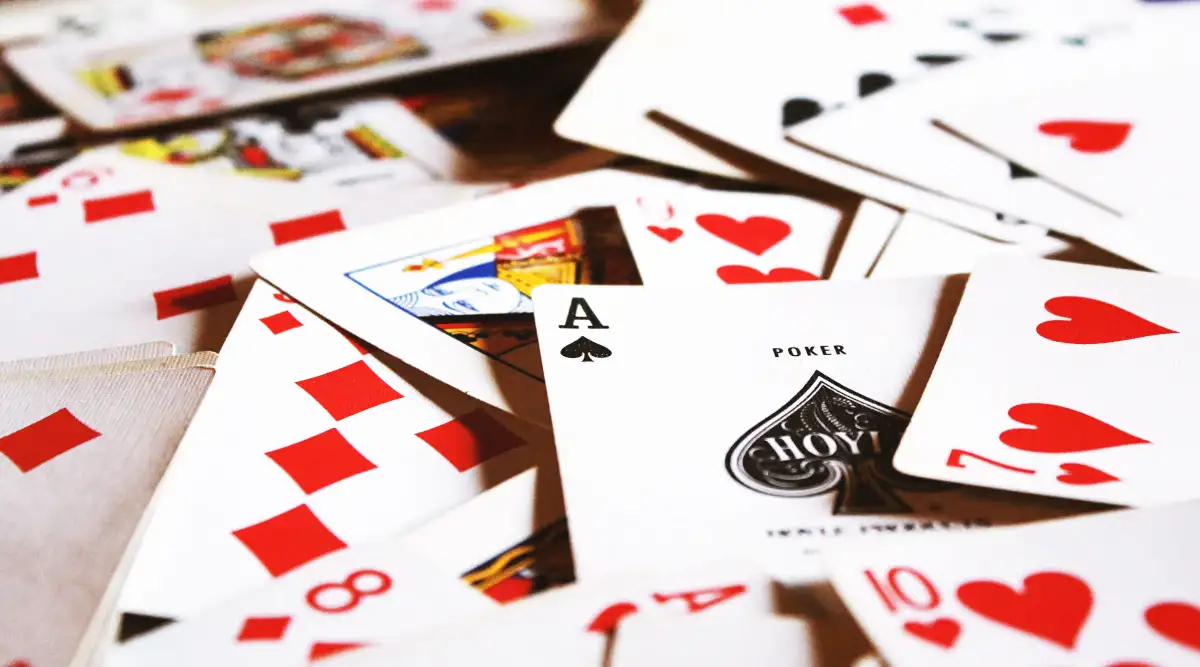 10 Poker Tactics to Crush the Poker Tables