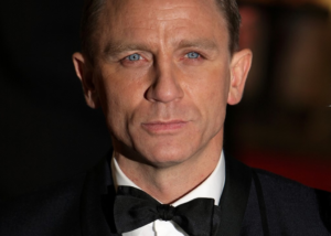 James Bond’s Vegas Aces Baccarat Strategy (Shaken, Not Stirred)